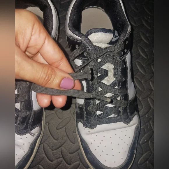 Nike Dunk Panda Men Sneakers - Picture 13 of 16